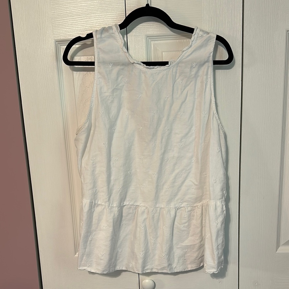 LOFT White Sleeveless PeplumTop